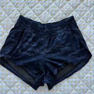 Aerie Black Camouflage Athletic Shorts Large